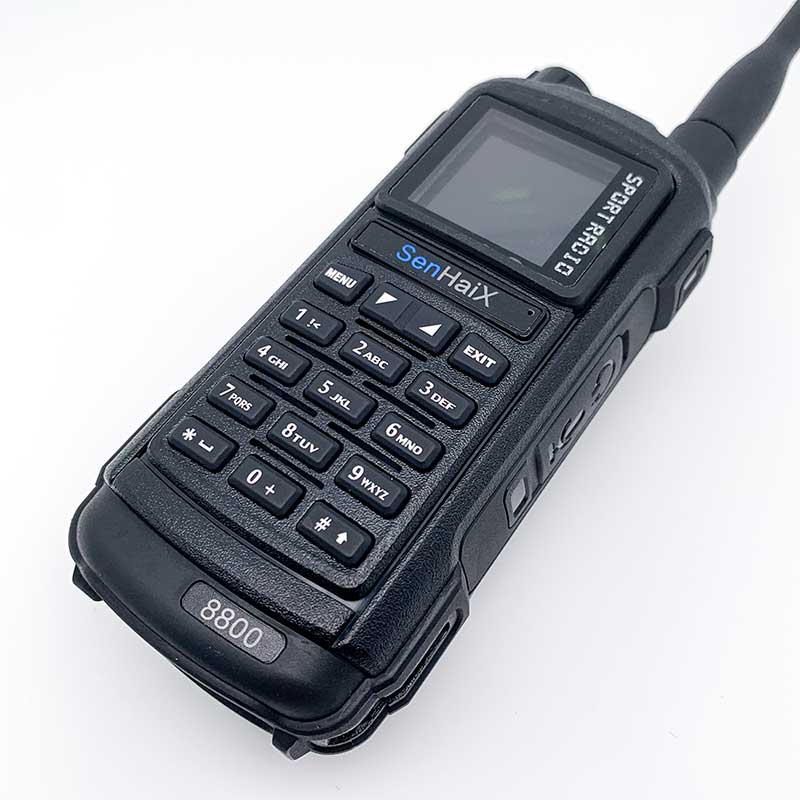 Dwuzakresowe walkie-talkie o mocy 5 W