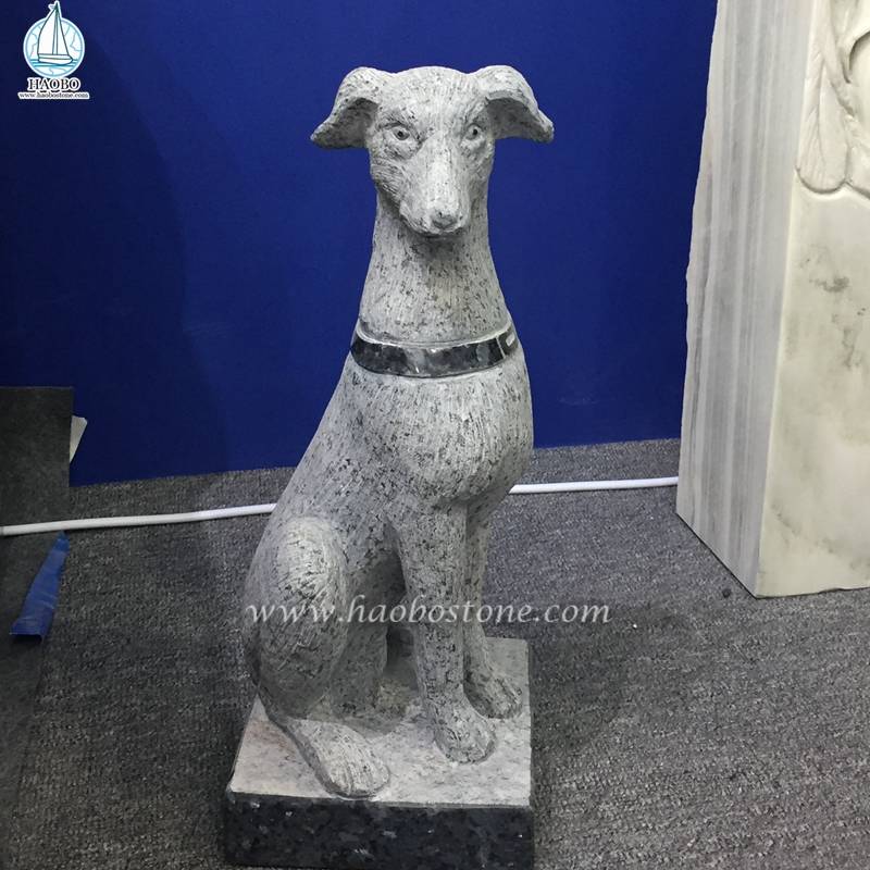 Szara granitowa dekoracja ogrodowa Zwierzęca rzeźba psa
