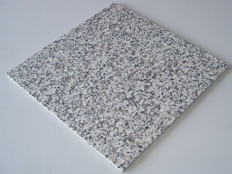 Szary naturalny polerowany granit G623
