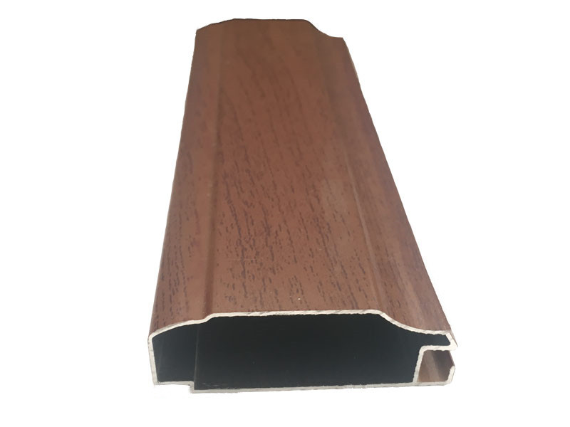Profile do wytłaczania aluminium z drewna OEM do drzwi
