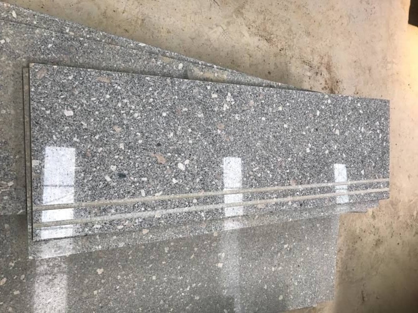 Chiny Lu szare schody granitowe nowy granit G383
