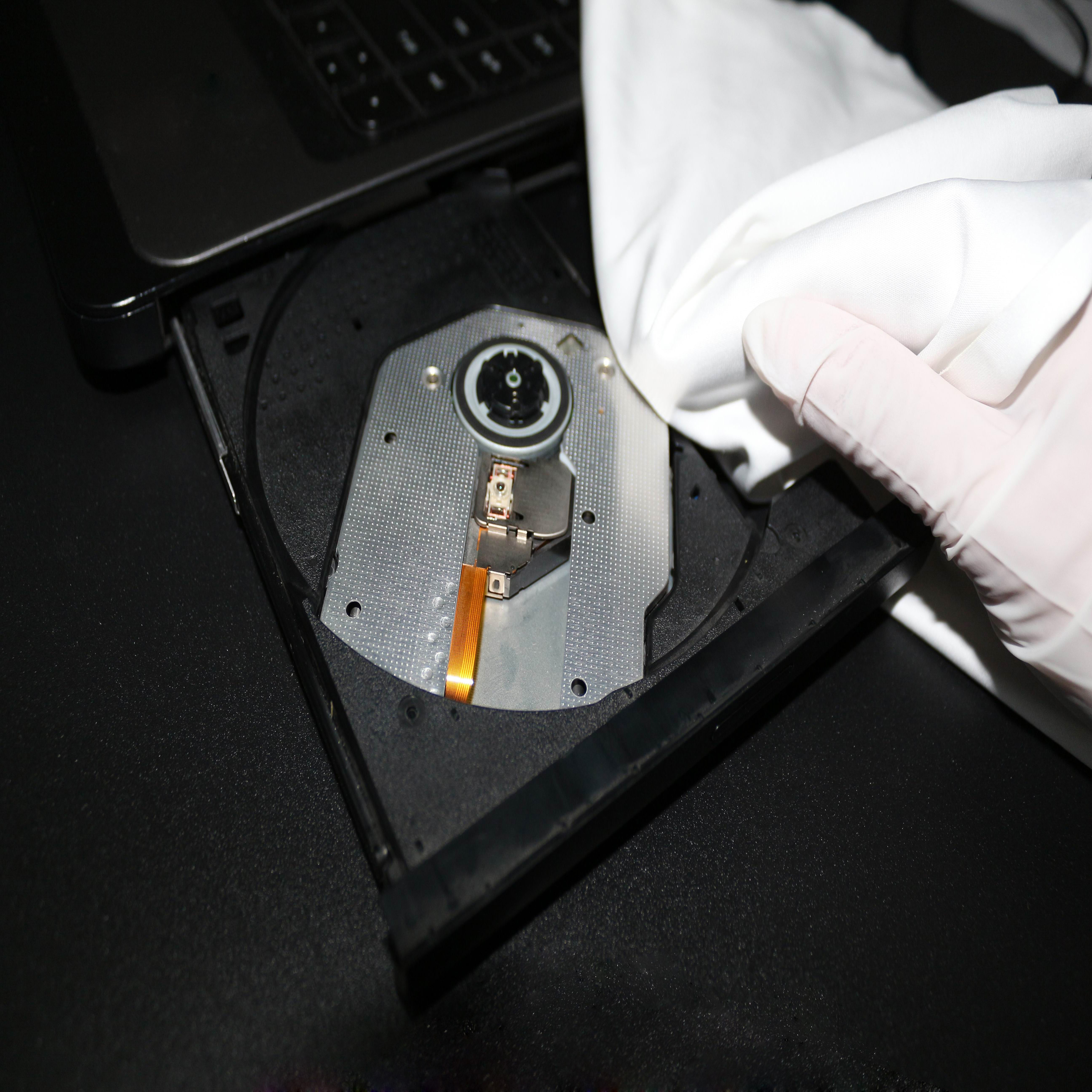 Ultradźwiękowe uszczelnione krawędzie wycieraczek z nylonu z mikrofibry
